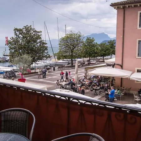 Апартаменти Daisy *